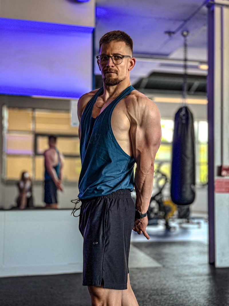 Łukasz of Atypical Trainer, Slough, who runs the nutrition coaching